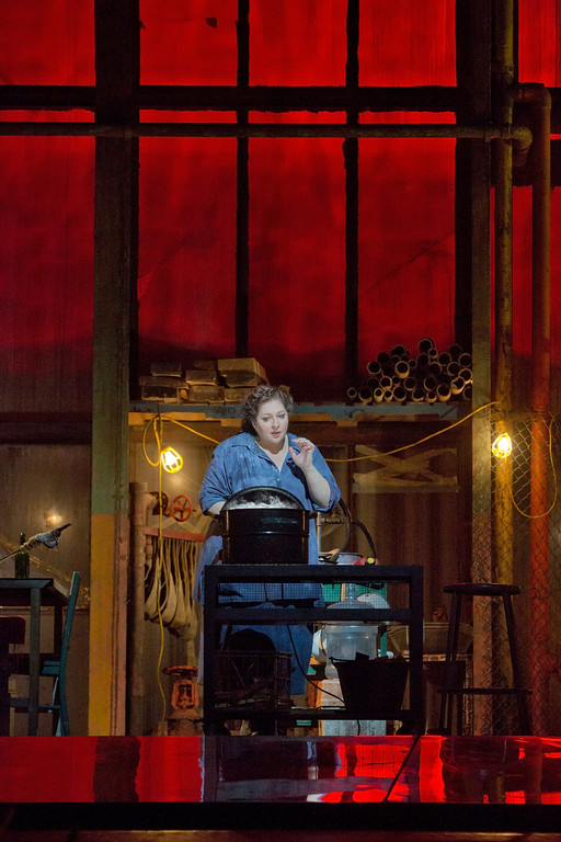 Christine Goerke as the Dyer's Wife in Richard Strauss's "Die Frau ohne Schatten" at the Metropolitan Opera. Photo: Ken Howard