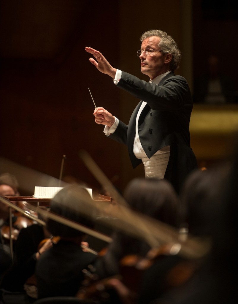 Franz Welser-Most led the Cleveland Orchestra at the White Night Festival Monday night at Avery Fisher Hall. 