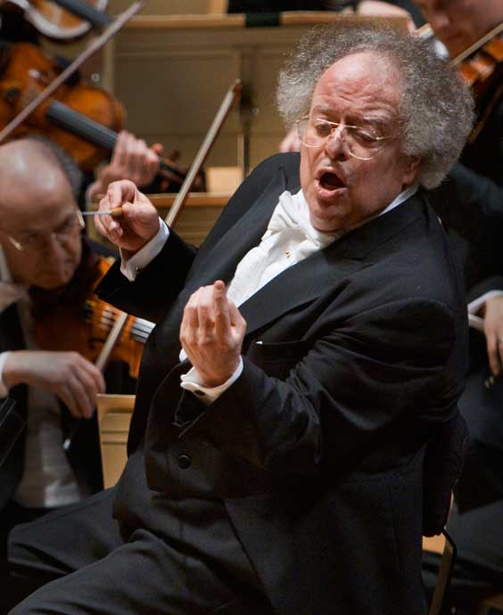 James Levine conducted the MET Orchestra Sunday at Carnegie Hall. File photo: Michael J. Lutch.