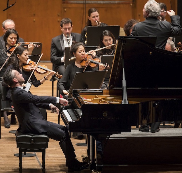 Inon Barnatan performed Beethoven Wednesday night at David Geffen Hall. Photo: Chris Lee