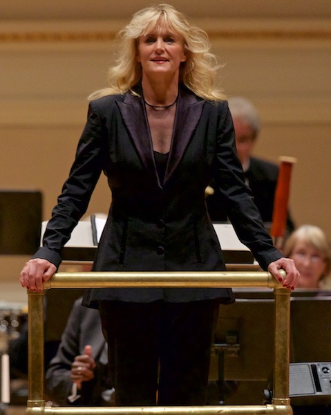 Amy Andersson conducted the debut concert of Orchestra Moderne NYC Saturday night at Carnegie Hall. Photo: Derek Brad
