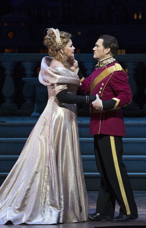 Susan Graham and Paul Groves in Lehar's "The Merry Widow" at the Metropolitan Opera. Photo: Marty Sohl