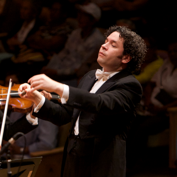 Gustavo Dudamel conducted the VIenna Philharmonic in music of Ives and Tchaikovsky Sunday afternoon at Carnegie Hall.