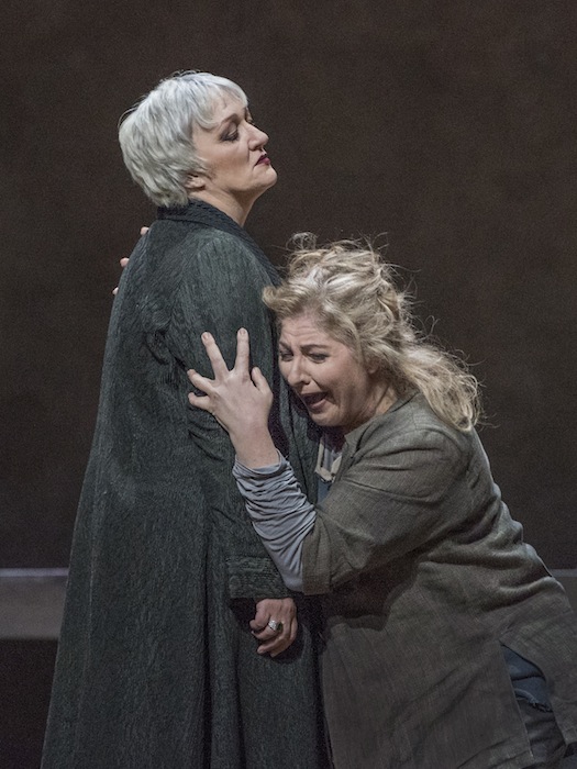 Michaela Schuster as Klytämnestra and Christine Goerke in the title role of Strauss's "Elektra" at the Metropolitan Opera. Photo: Karen Almond